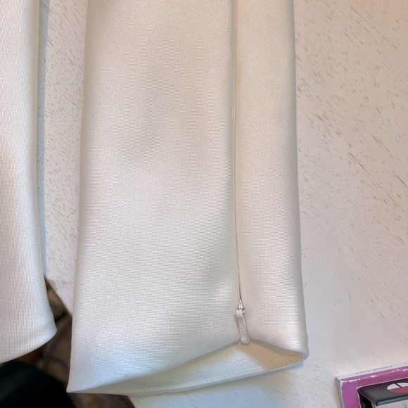 Quinn Sleeves by Rivini - Picture 4 of 5